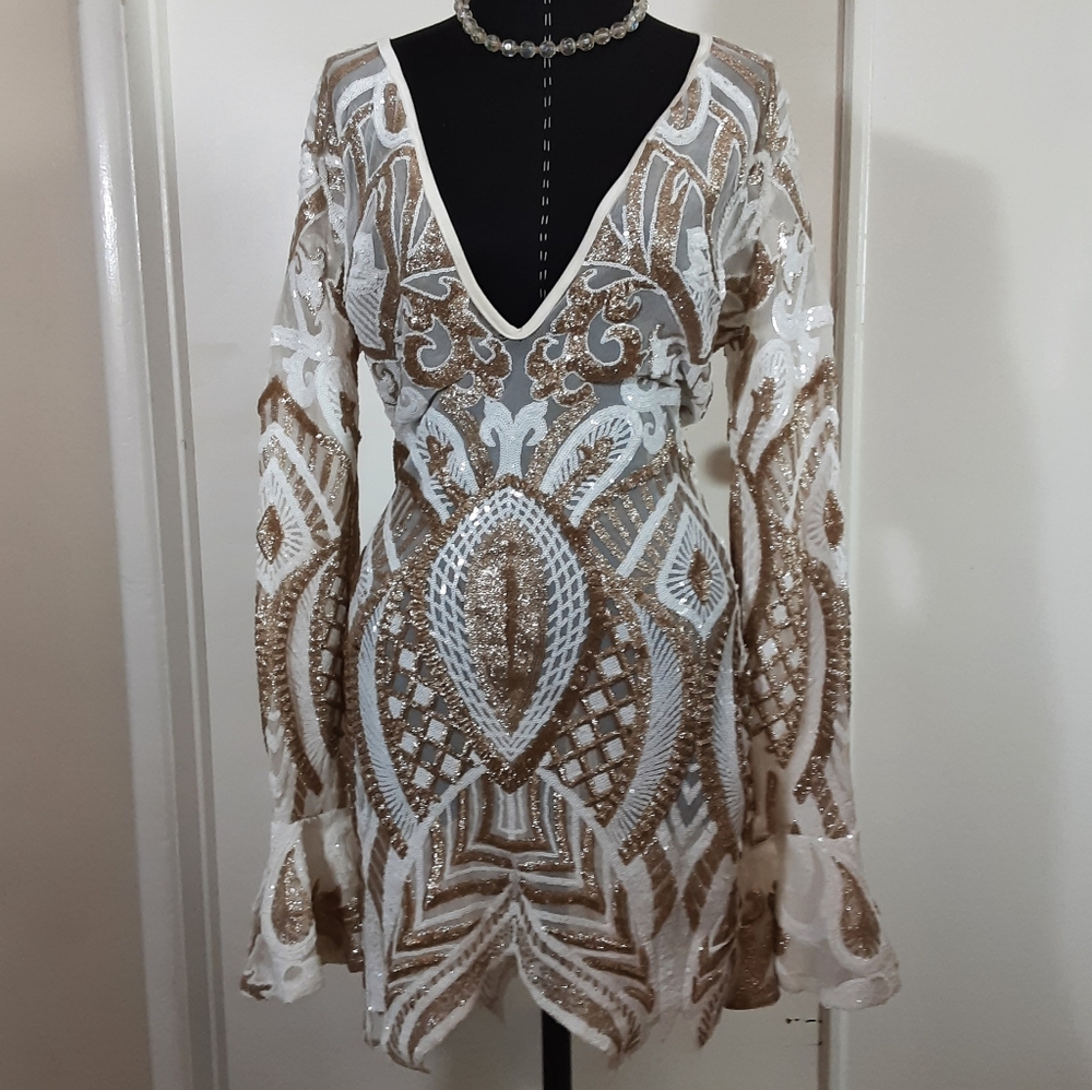 Banjul White and Gold Patterned Long Sleeve Sequin Dress